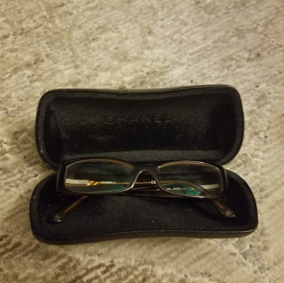 Chanel Glasses - Picture 3 of 3